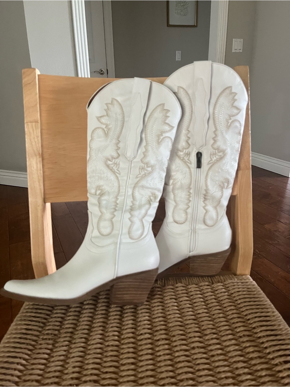 Ccocci Women’s White Western Cowgirl Boots with Embroidered Shaft